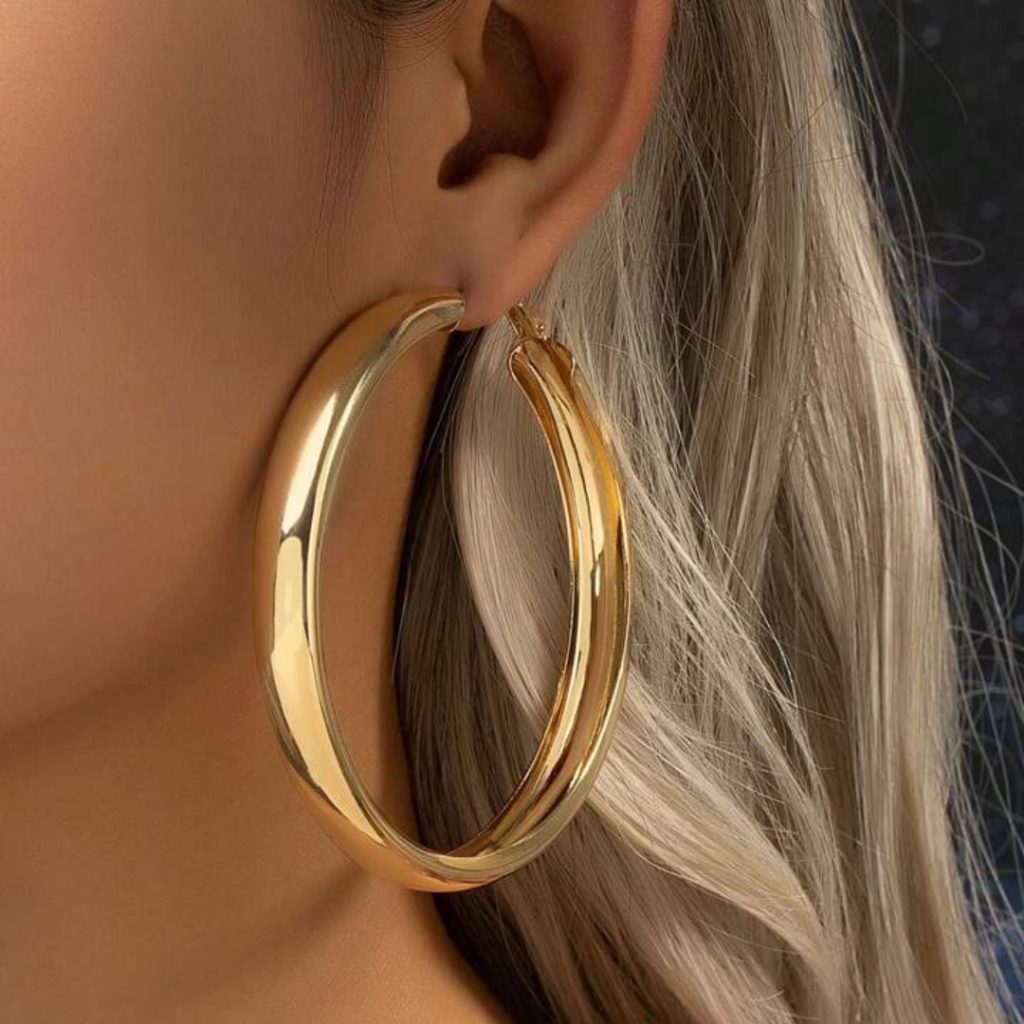 Hoop Earrings 7$